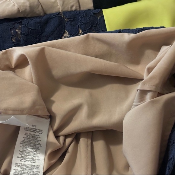 NWT BCBGMaxAzria Colorblock/Lace Cocktail Dress, Size 0 - Picture 11 of 14